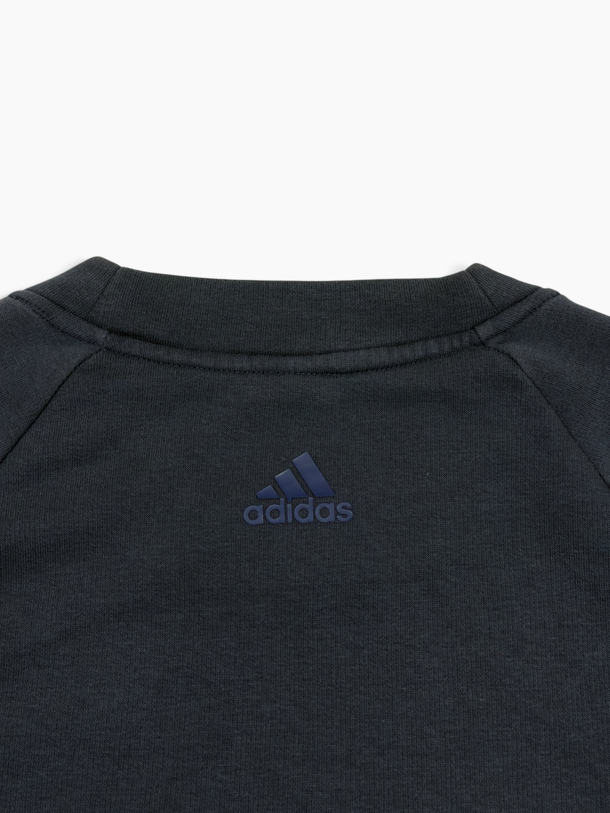 Sudadera con capucha Adidas Essentials Hoodie